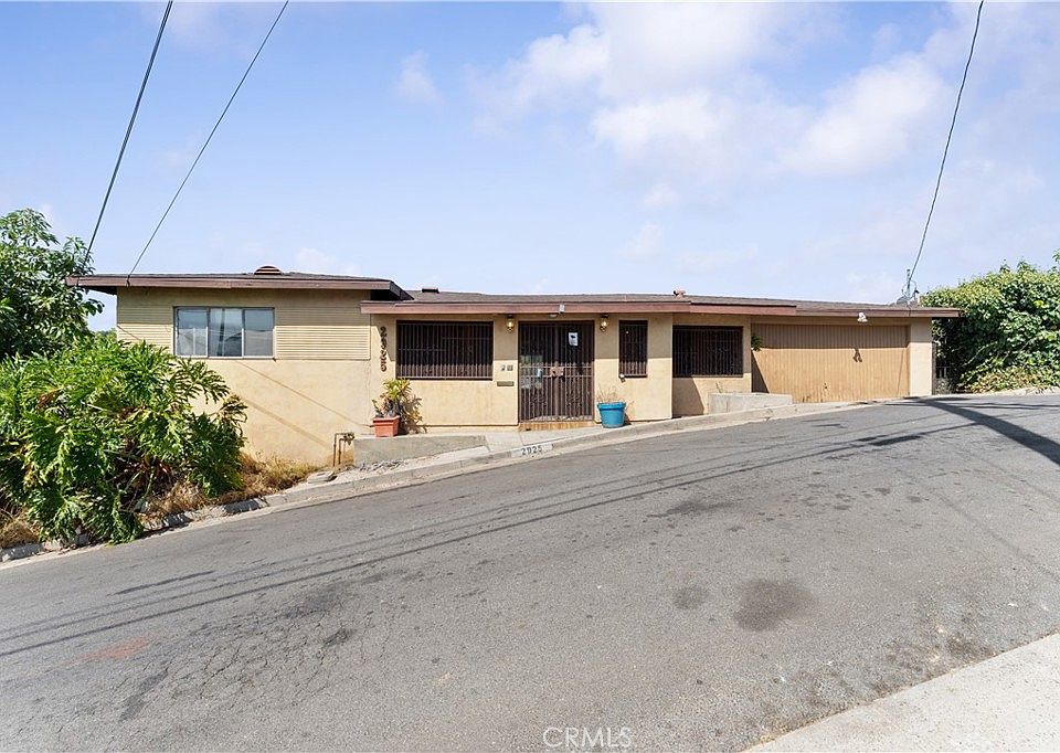 1st image of 2925 Adkins Ave