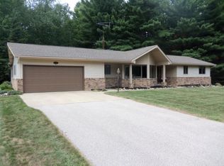 3015 Tomlinson Rd, Caro, MI 48723