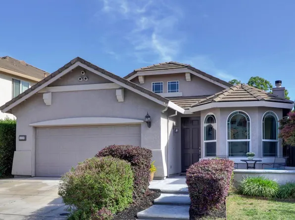 1320 Emerald Oak Rd, Roseville, CA 95678