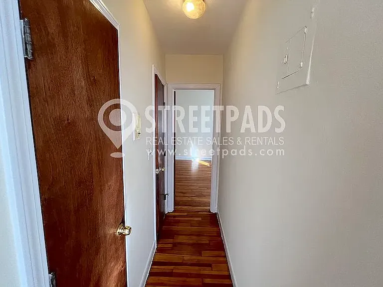 62 Brighton Ave #409 — Photo 5