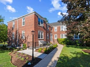 101 Gates Ave BLDG C #C-1, Montclair Twp., NJ 07042