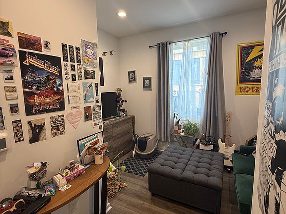 4th image of 1444 Frankford Ave #3