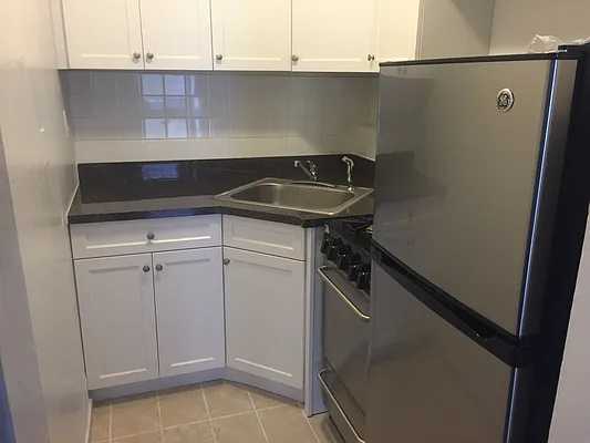 Rented by Joe Gotham LTD | media 29