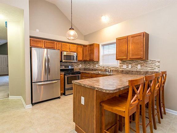 5th image of 1116 Brick House Ln