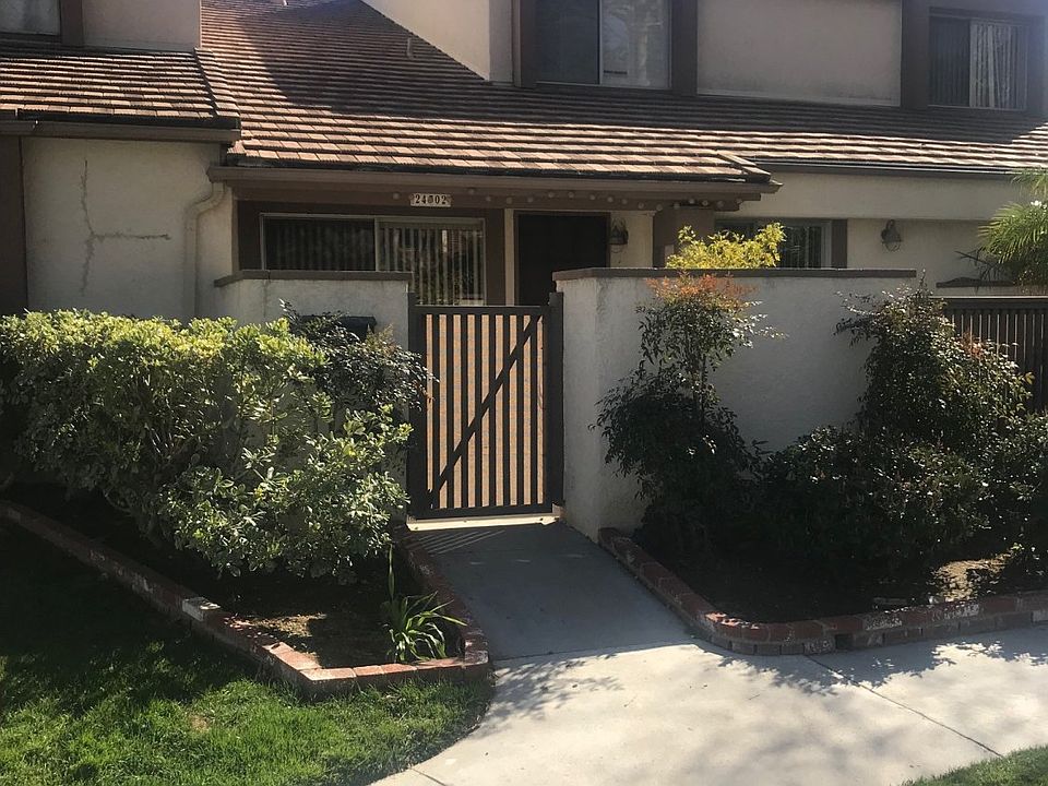 1st image of 24702 Sand Wedge Ln