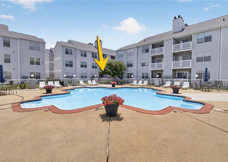 1st image of 616 Shoreham Ct APT 104