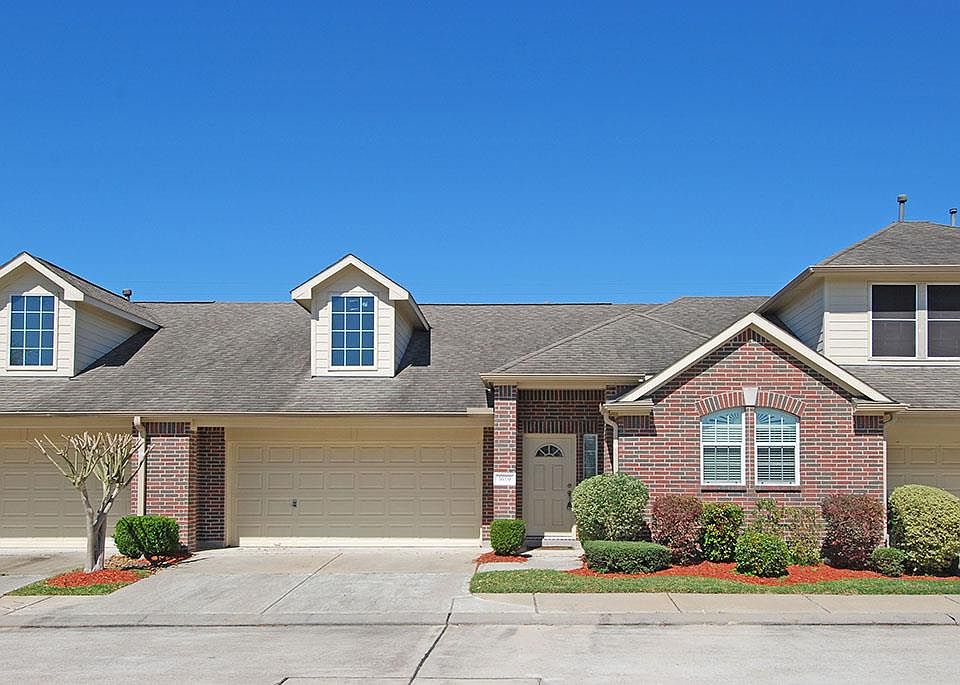1st image of 1619 Village Townhome Dr