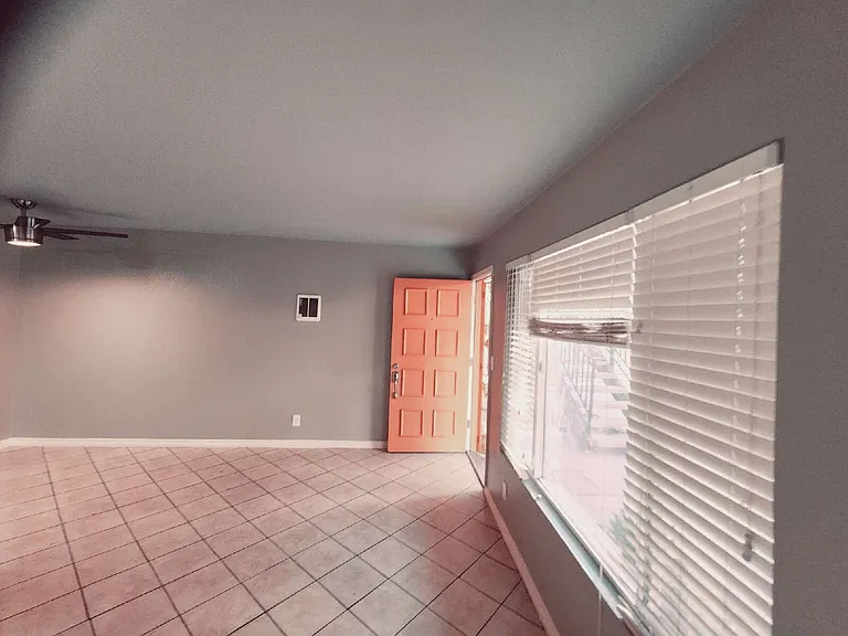4246 Van Dyke Ave #2 — Photo 16