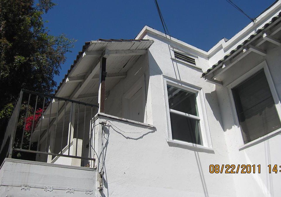 1st image of 2047 Vista Del Mar St