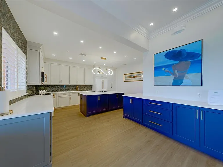 16550 Gulf Blvd #342 — Photo 41