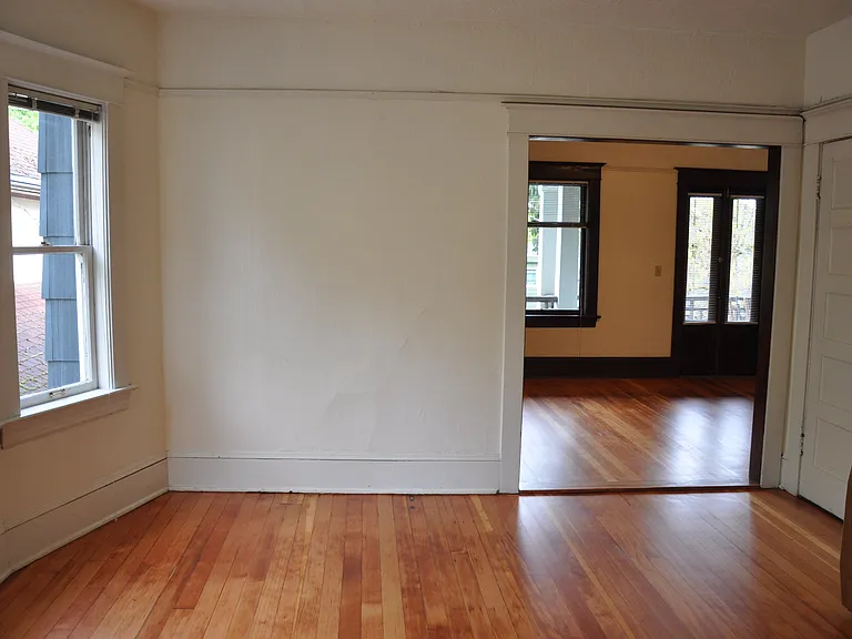1425 SE Main St #3 — Photo 13