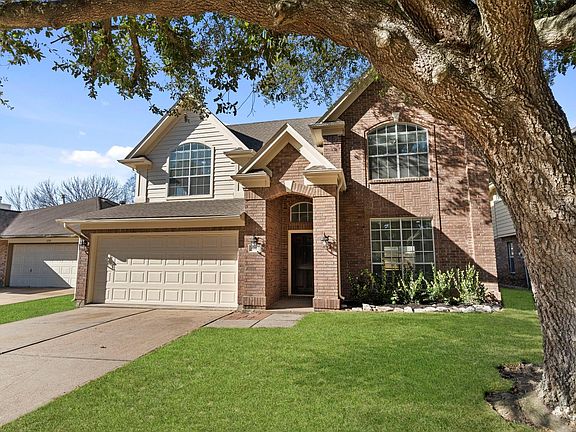 2nd image of 6023 Shady Manor Drive