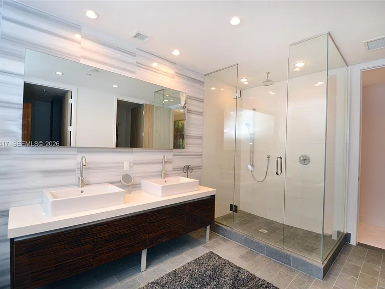 1100 Biscayne Blvd #6104 — Photo 19