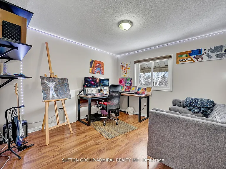 52 Garden Ave — Photo 27