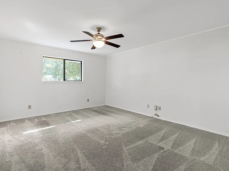 221 Azalea Dr — Photo 25