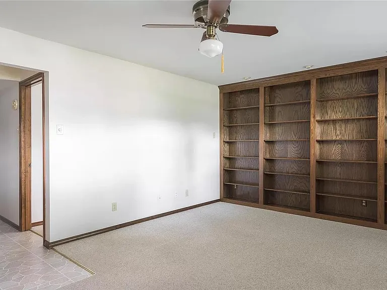 826 Judson Manor Dr — Photo 19