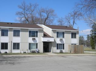 1653 4th St SE APT 8, Rochester, MN 55904