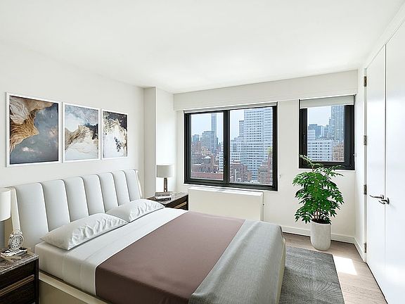 4th image of 220 E 72nd St APT 22A
