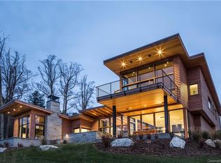 25 Bartrams Walk Dr, Asheville, NC 28804