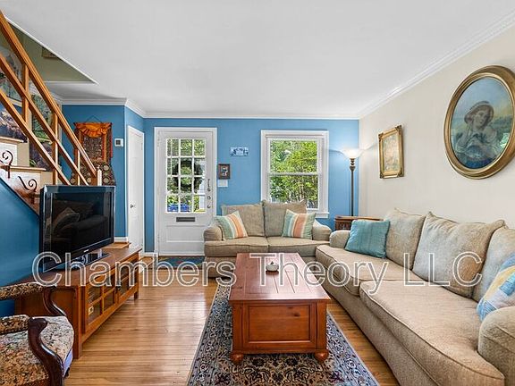 5th image of 303 Mount Vernon Ave