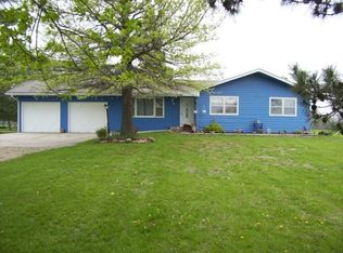 9124 SW Burch Rd, Wakarusa, KS 66546