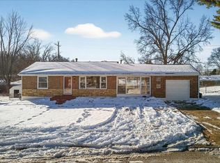 1150 Bosworth Dr, Saint Louis, MO 63137