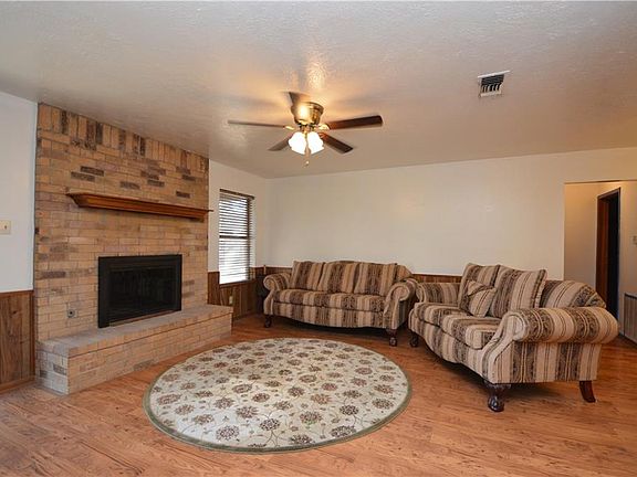 4th image of 2196 County Road 306