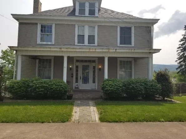 69 Charles St, Uniontown, PA 15401