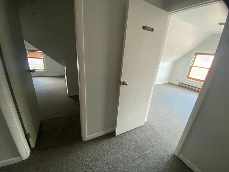45 N Winooski Ave #4 — Photo 6