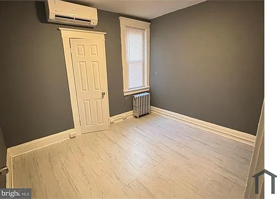 1318 Homestead St — Photo 9
