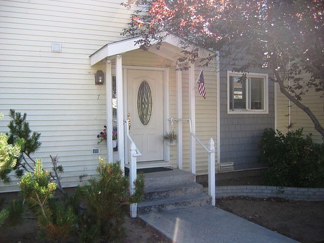 1st image of 1264 Redwood Cir APT 7