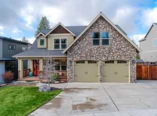 60817 Yellow Leaf St, Bend, OR 97702