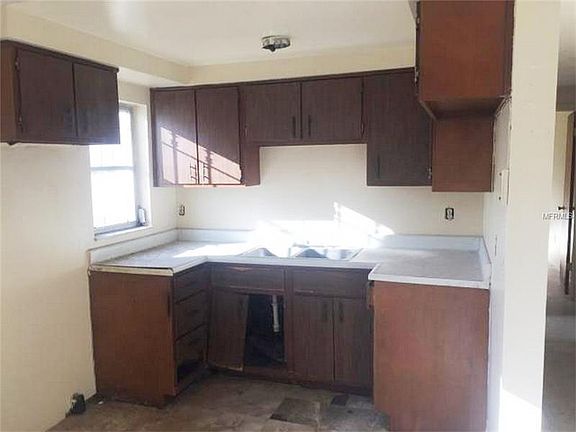 5th image of 2429 46th St S
