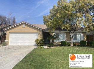 10106 Marco Polo Ave, Bakersfield, CA 93312