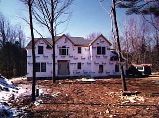38 Greenbriar St, Oxford, CT 06478