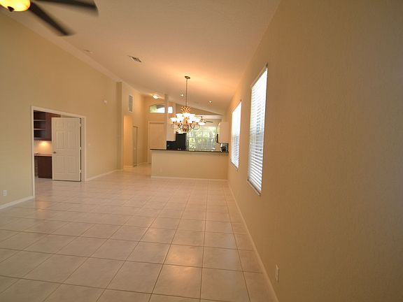3rd image of 6098 Rossmoor Lakes Ct