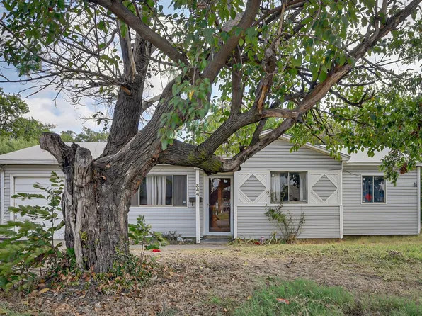 344 NW Renfro St, Burleson, TX 76028