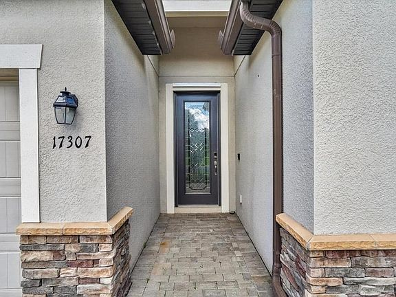5th image of 17307 Blue Ridge Pl