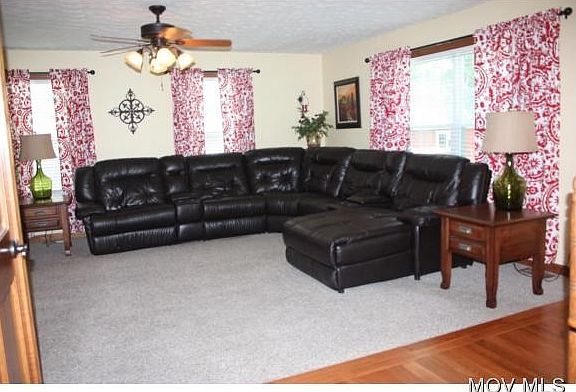 Large Open Family Room
