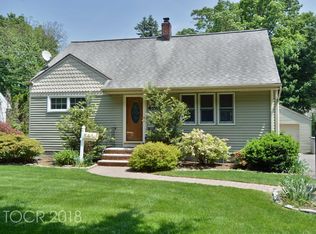 459 S Pleasant Ave, Ridgewood, NJ 07450