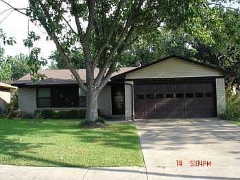 1st image of 1013 Phillips Dr