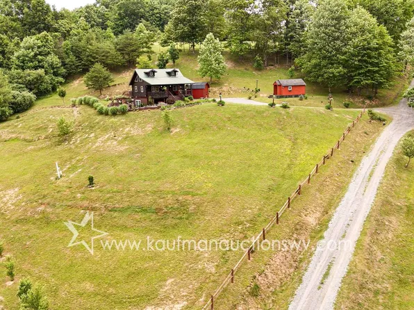 101 Wishbone Rise Ln, Thornton, WV 26440