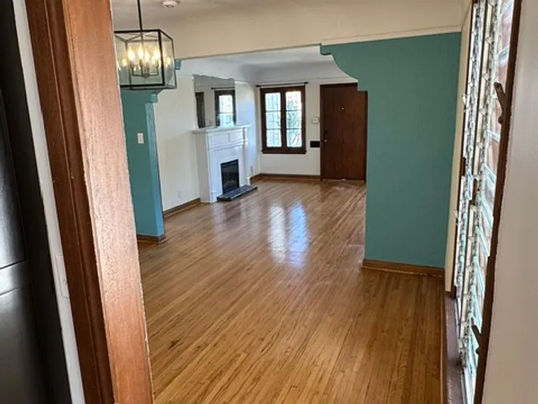 Eucalyptus 2501 & 25th St 455 — Photo 34