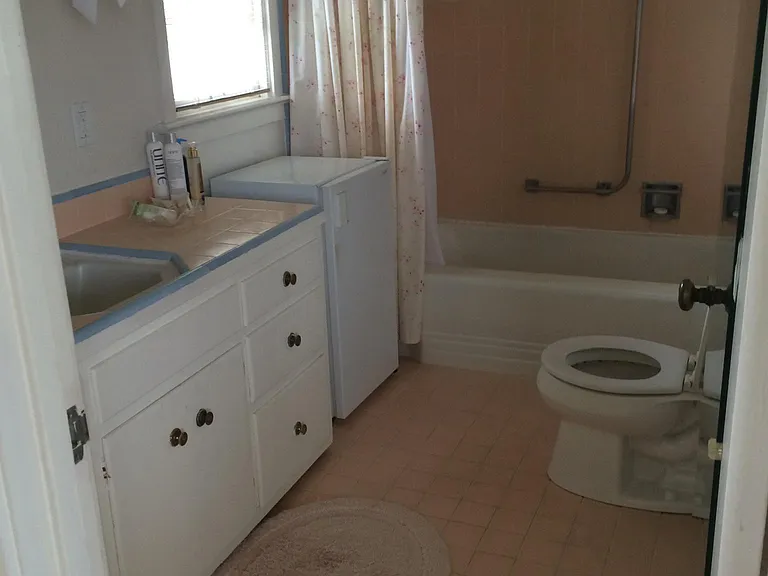 25900 Rio Vista Dr — Photo 4