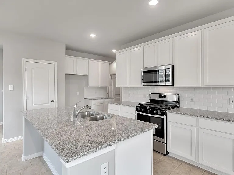 25727 Boxwood Hedge Ln — Photo 3