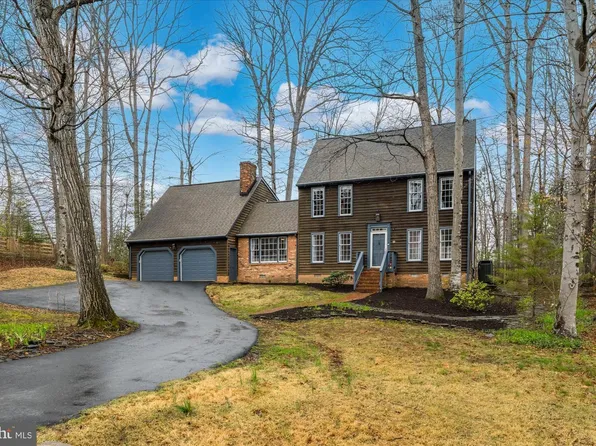 1015 Atlantic Dr, Stafford, VA 22554