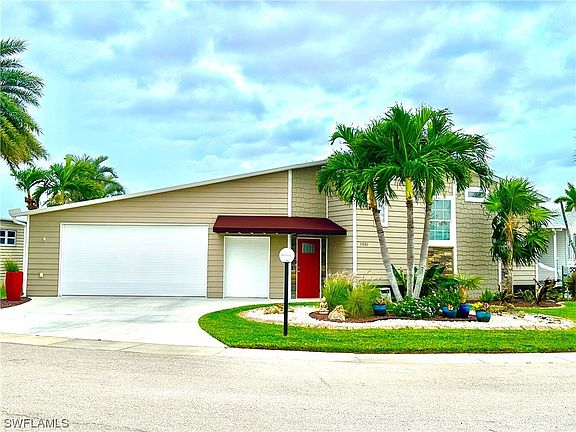 3rd image of 11331 Dogwood Ln