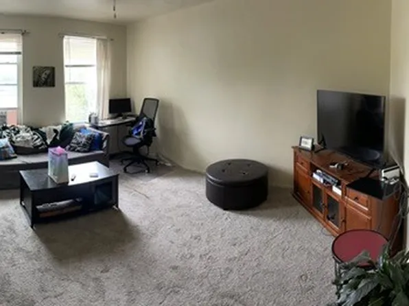 370 S Highland Ave APT 15, Pittsburgh, PA 15206