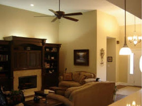 5th image of 300 English Acres Dr
