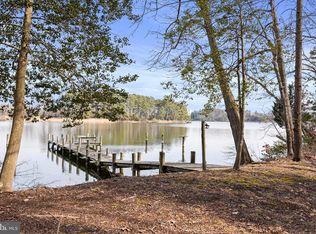 22641 Davis Creek Dr, Rock Hall, MD 21661